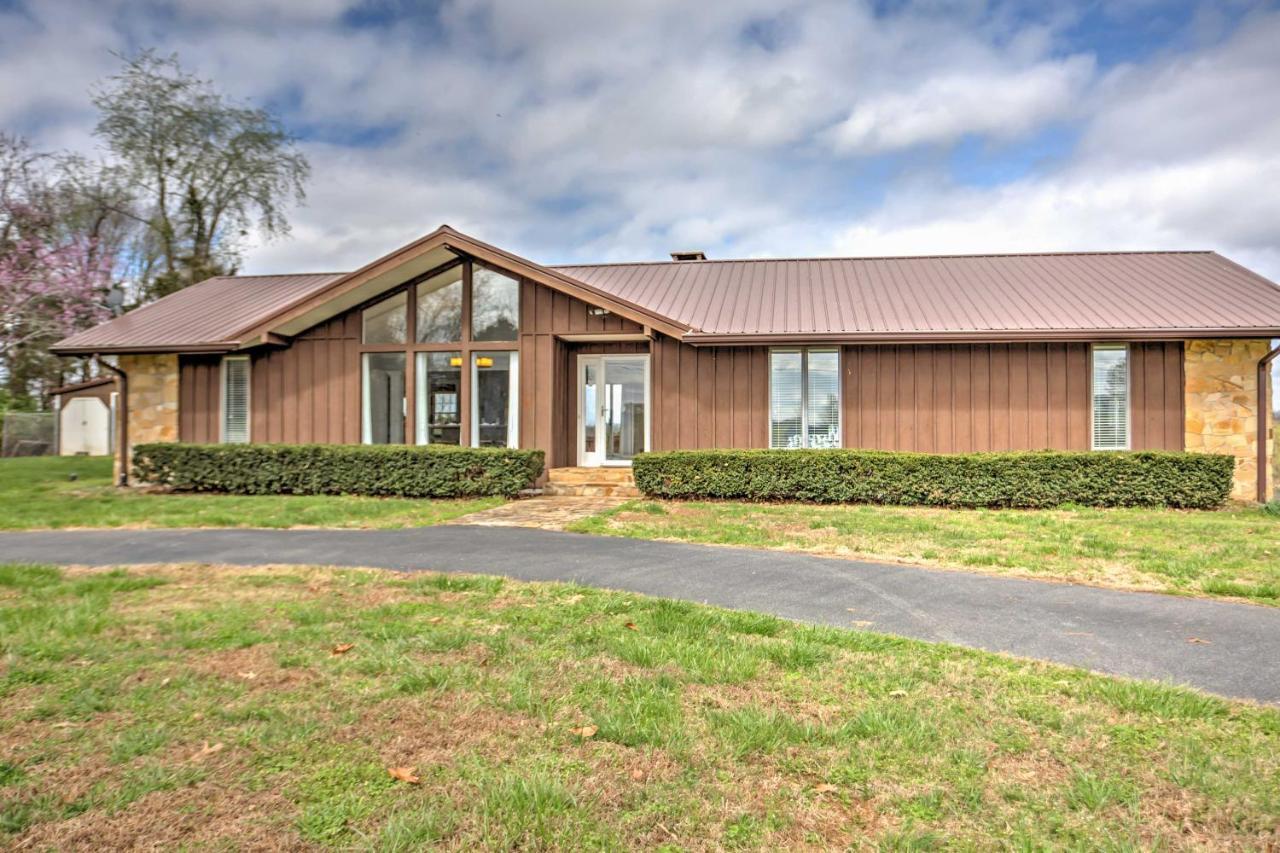 Monticello Home With Multi-Level Deck On 2 Acres! Exterior photo